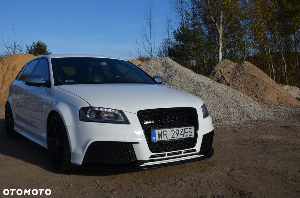 Audi RS3 Sportback Standard - 5