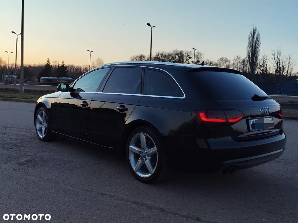 Audi A4 Avant - 4