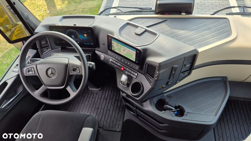 Mercedes-Benz MERCEDES-BENZ///ACTROS/// BIG SPACE///2022///BDF/// NOWY///NIE UŻYWANY/// JEDYNE 12 TYŚ KM///SALONKA/// KAMERY///VIRTUAL COCPIT///FULL LED///STAN JAK NOWY. - 32