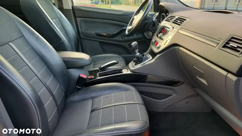 Ford Kuga 2.0 TDCi 2x4 Champions Edition - 10