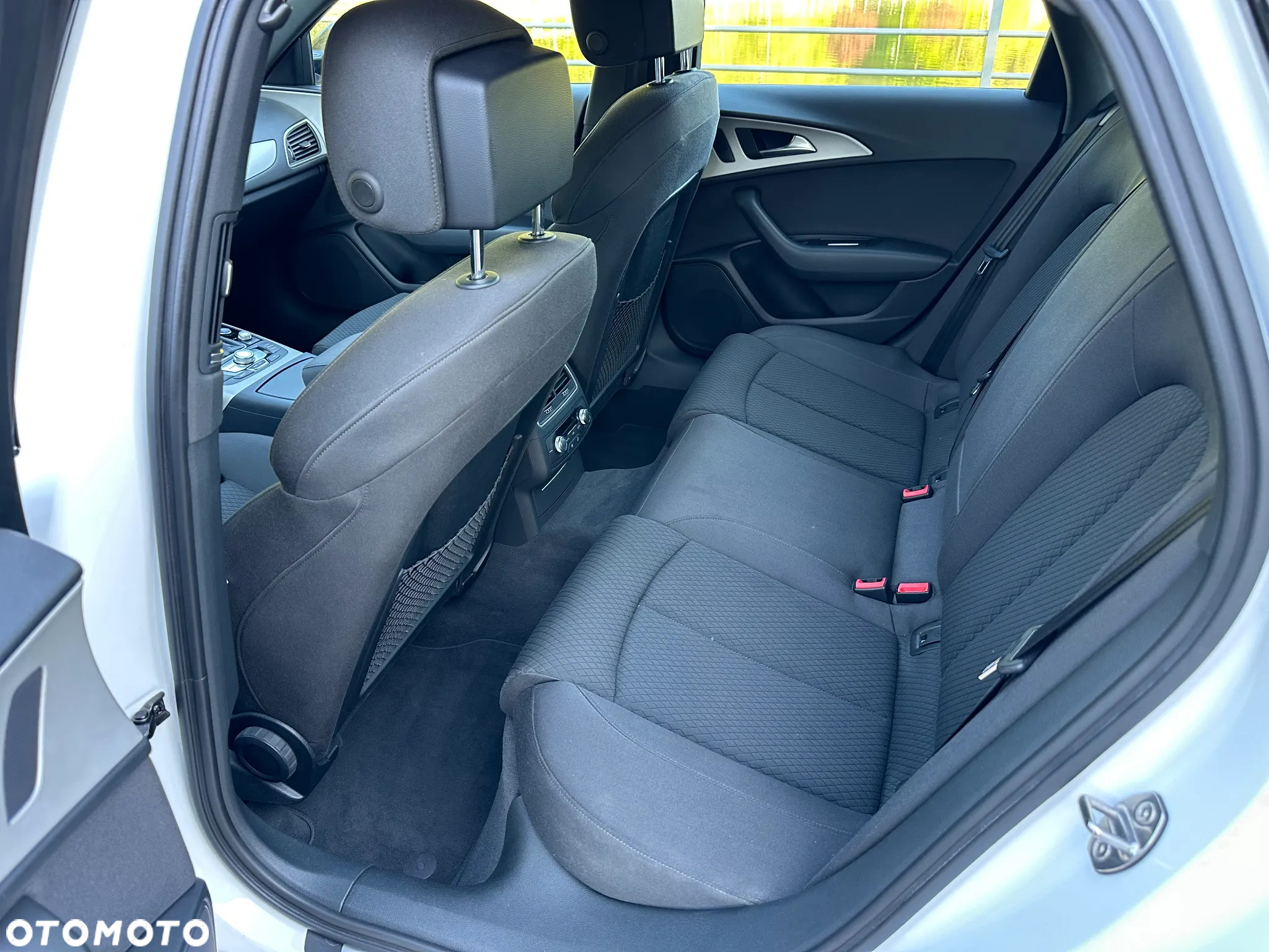 Audi A6 2.0 TDI ultra S tronic - 11