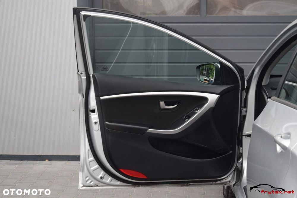Hyundai i30 - 16