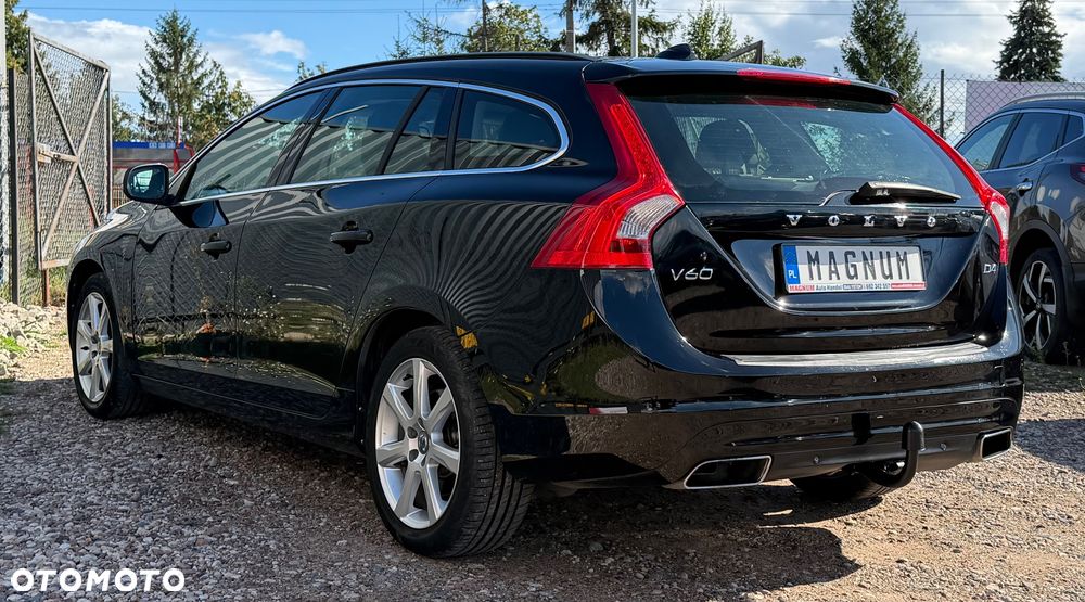 Volvo V60 D4 Drive-E Momentum - 31
