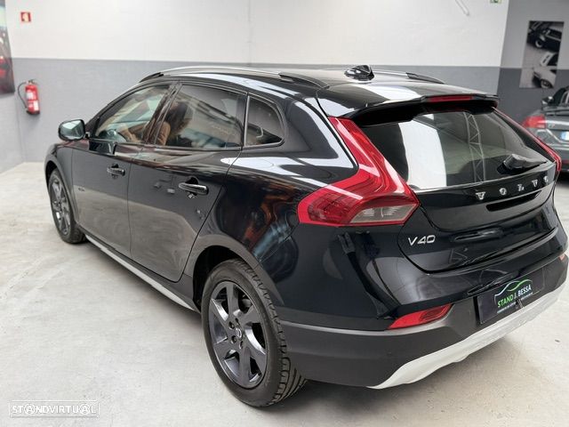 Volvo V40 1.6 D2 Momentum Eco - 8