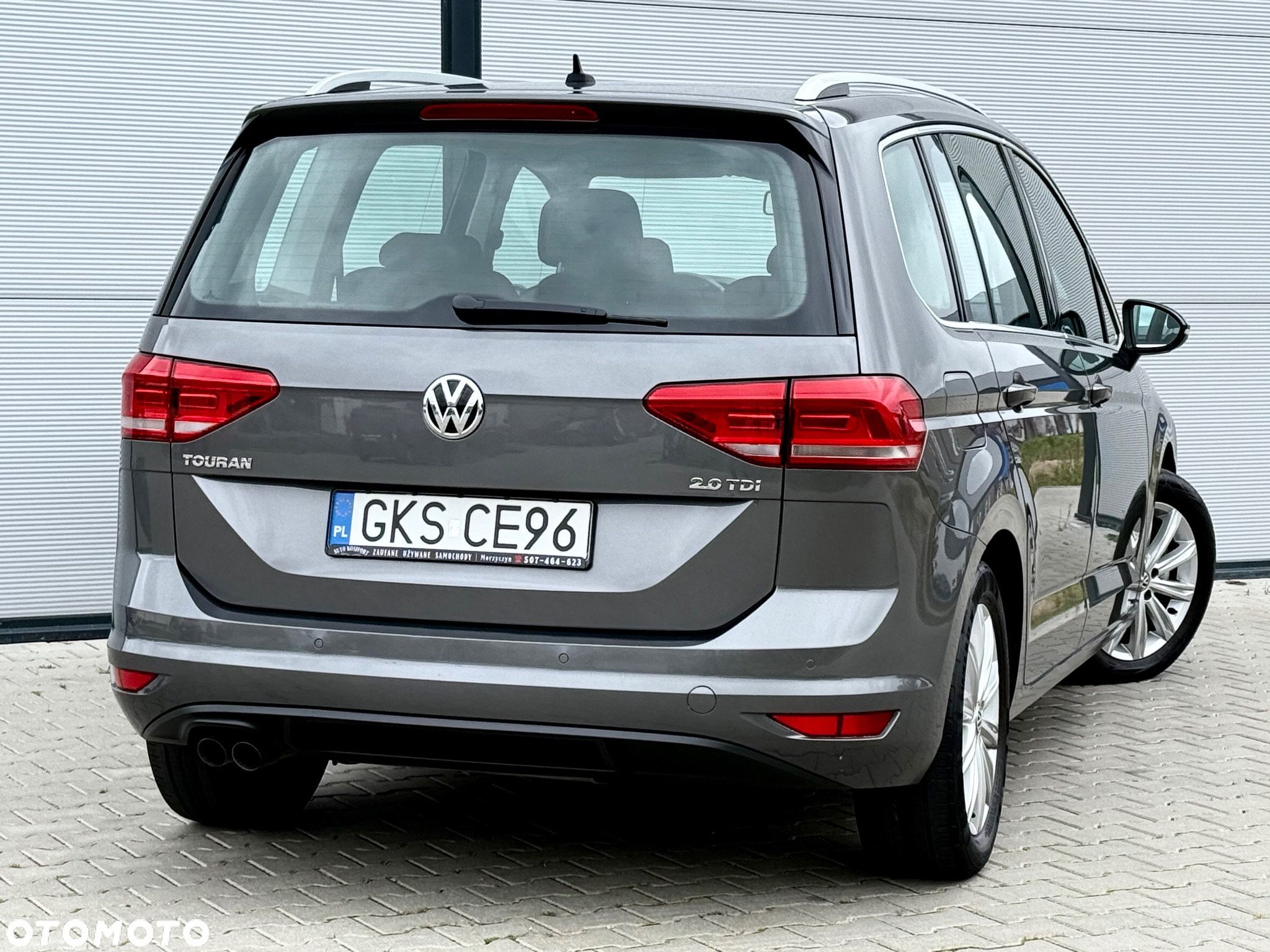 Volkswagen Touran 2.0 TDI SCR DSG Highline - 20