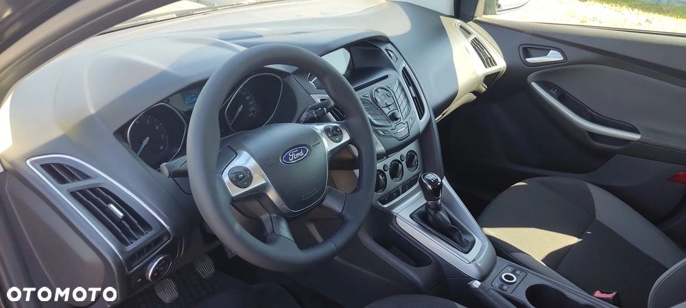 Ford Focus 1.0 EcoBoost Start-Stopp-System Ambiente - 10