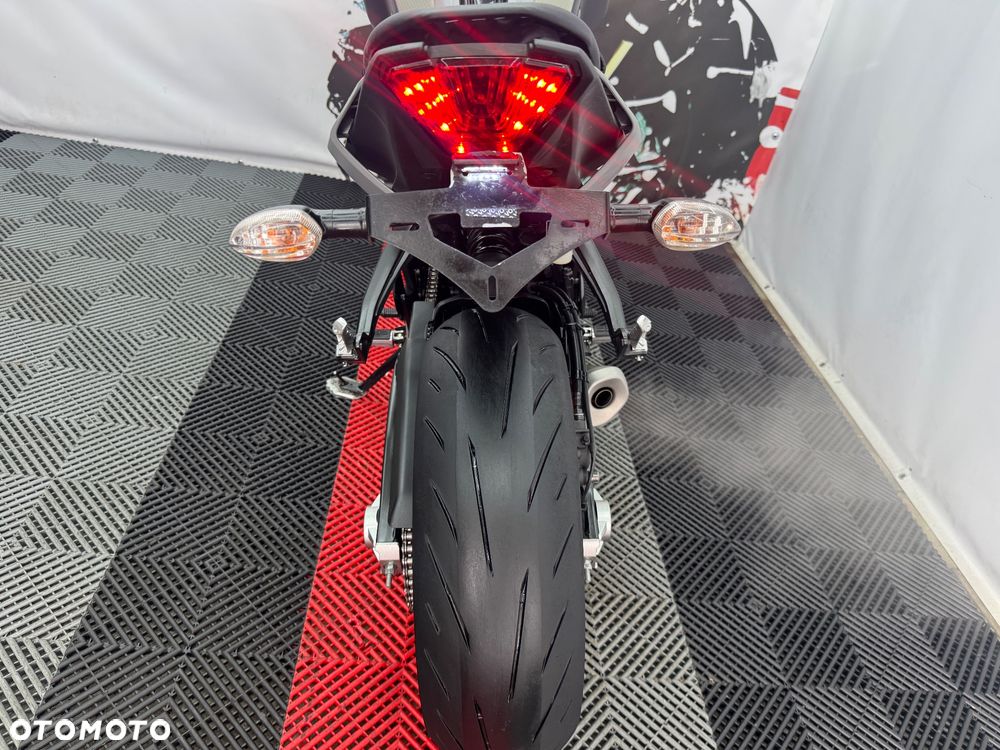 Yamaha MT - 21