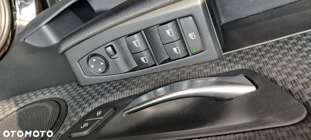 BMW Seria 2 218i Gran Tourer - 18