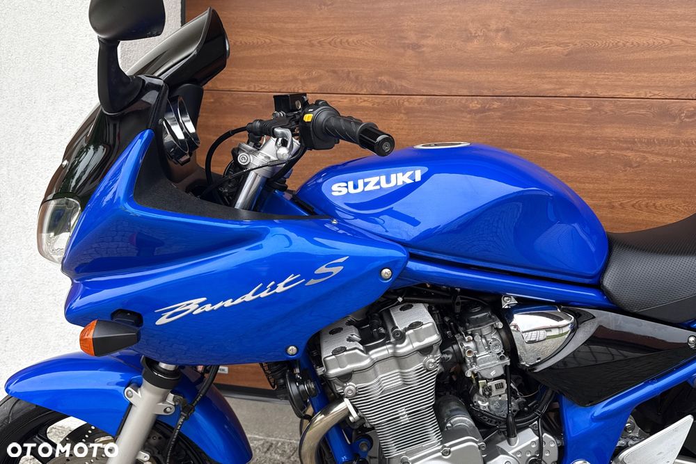Suzuki Bandit - 17