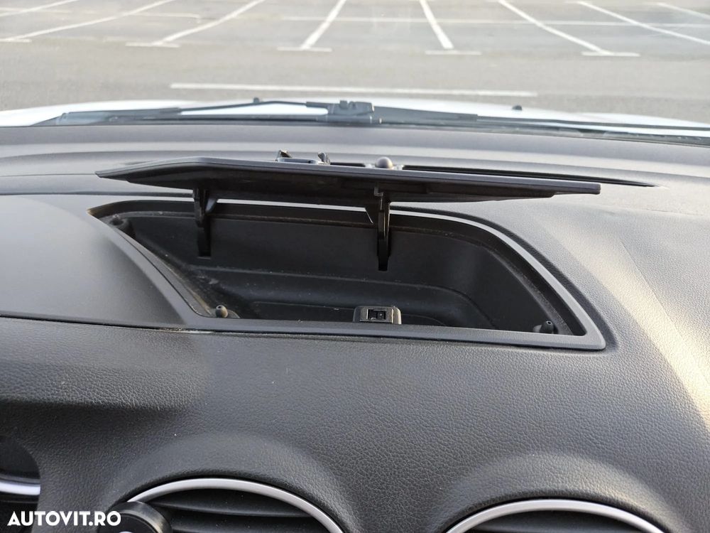 Ford Focus 1.6 TDCi DPF Titanium - 28