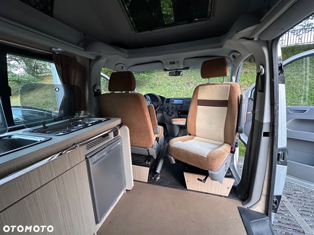 Volkswagen T5 - 18