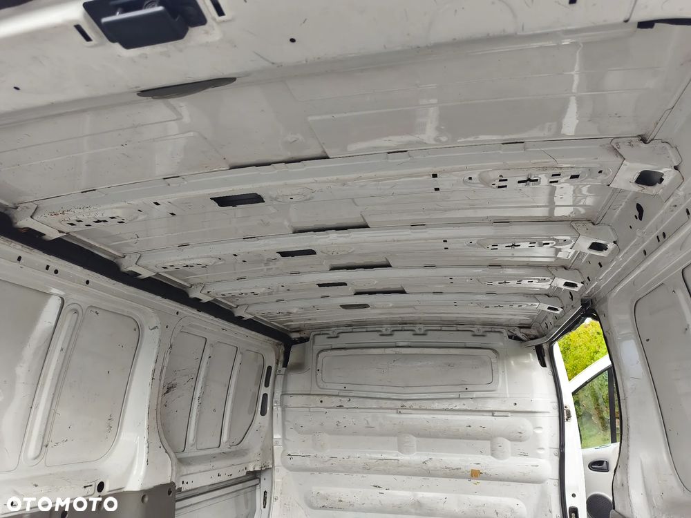 Opel Vivaro L2H1 - 12