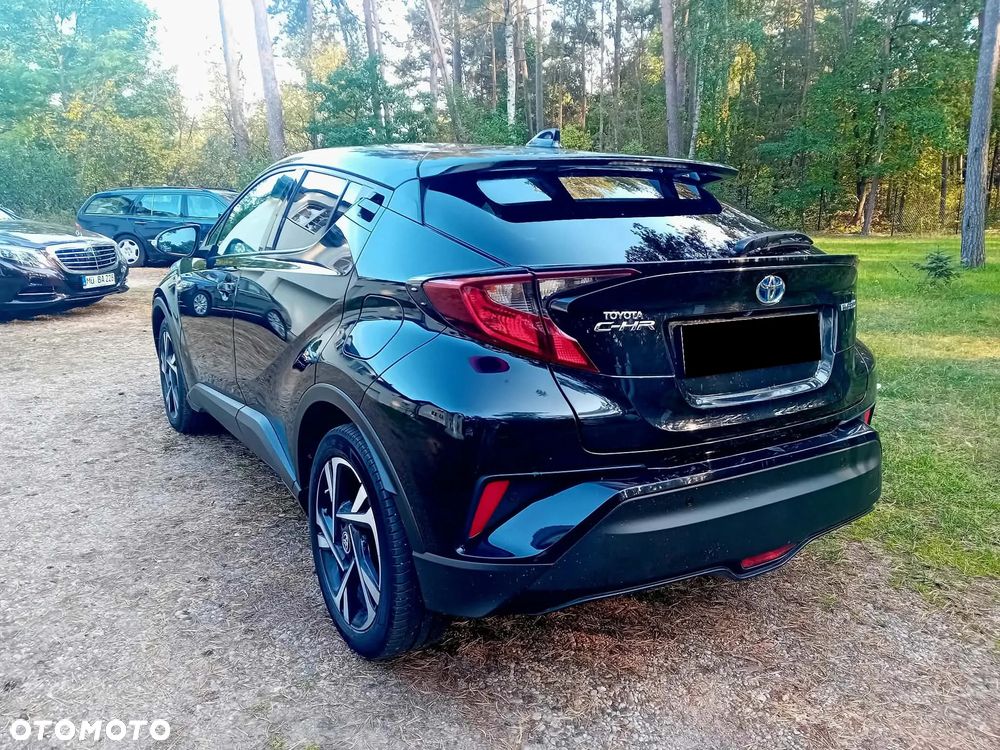 Toyota C-HR - 11