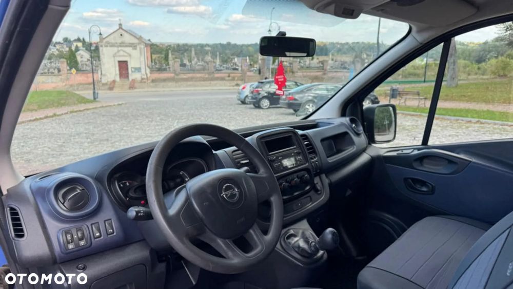 Opel VIVARO - 8