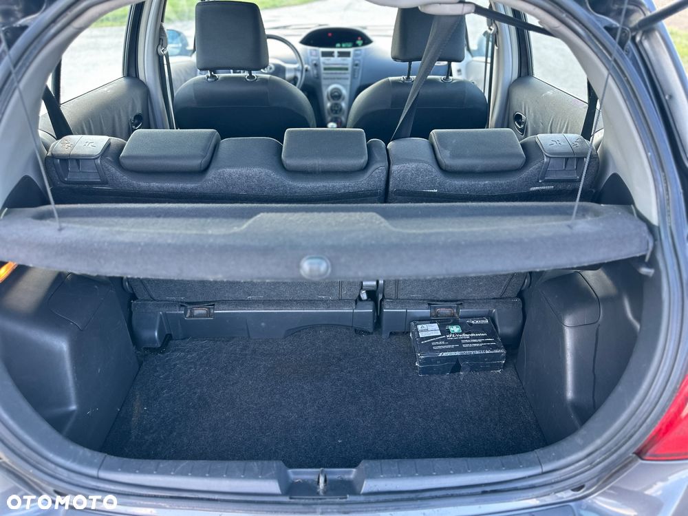 Toyota Yaris 1.0 Active - 13