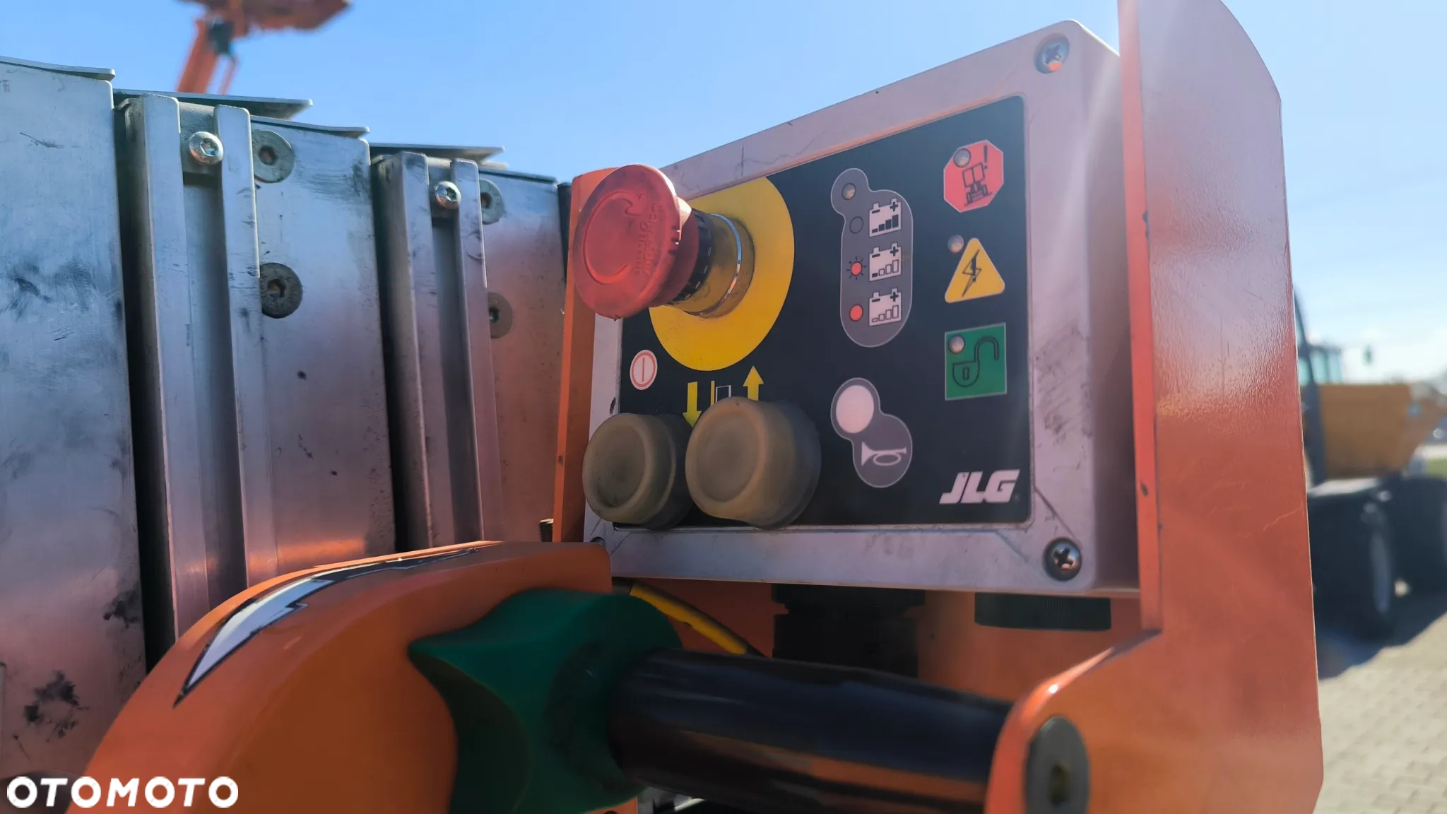JLG Toucan DUO - 12