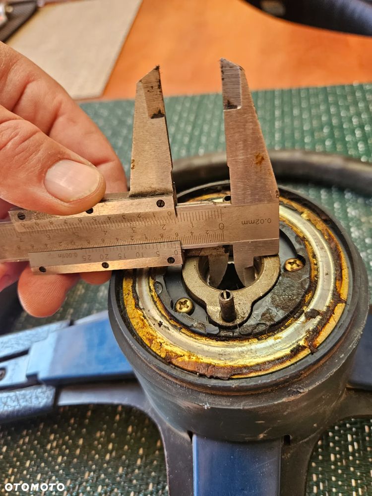 KIEROWNICA ORYGINALNA NISSAN PATROL GR I Y60 - 8