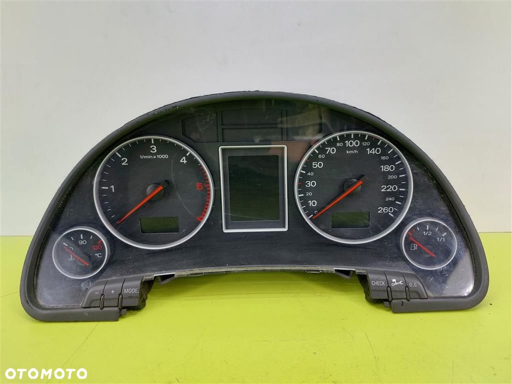 Licznik Audi A4 B6 8E 2000 -2004 2,5 TDI 180KM 8E0920930 8E920930R - 1