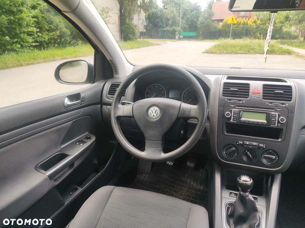 Volkswagen Golf 1.6 Edition - 35