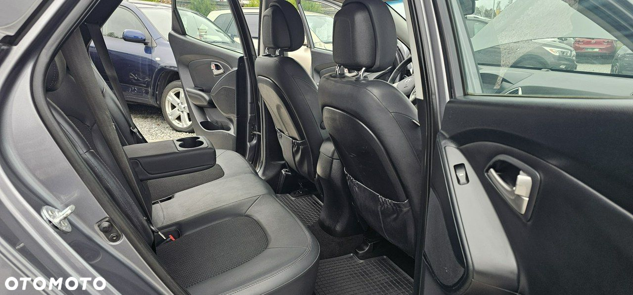Hyundai ix35 - 25