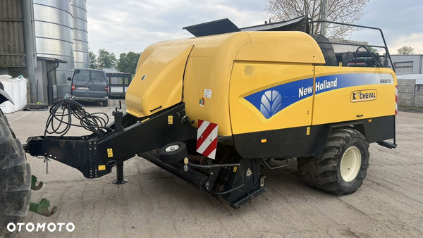 New Holland BB9070