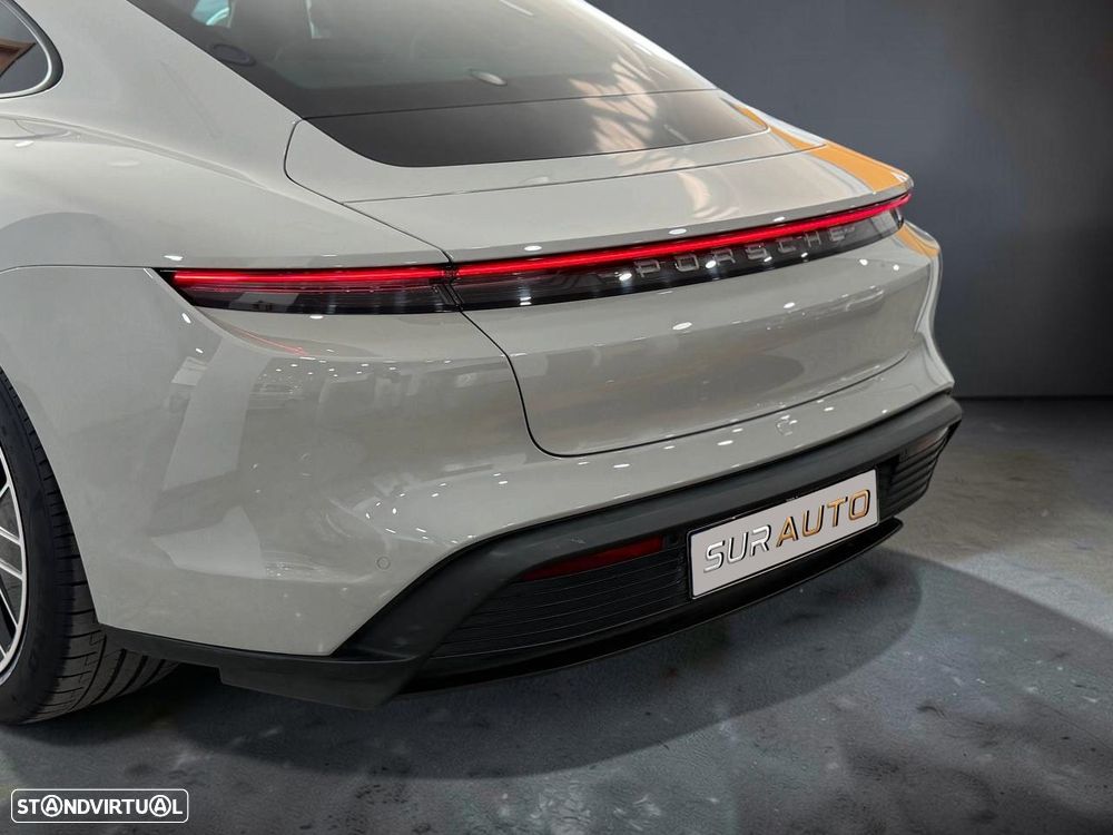 Porsche Taycan Standard - 2