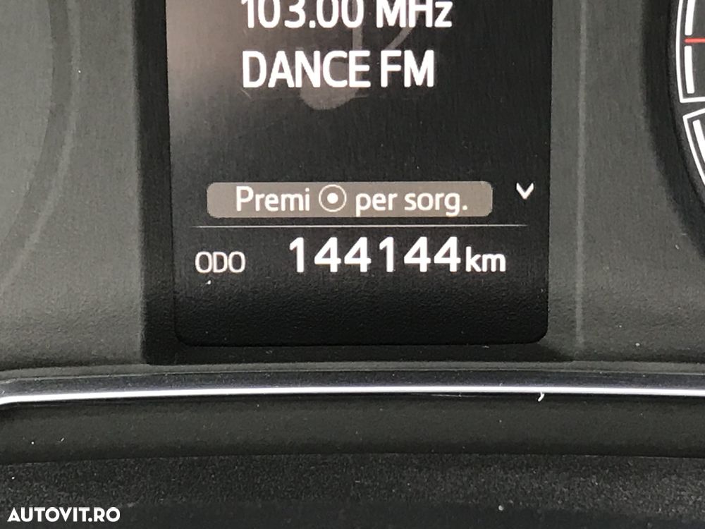 Toyota Yaris - 8