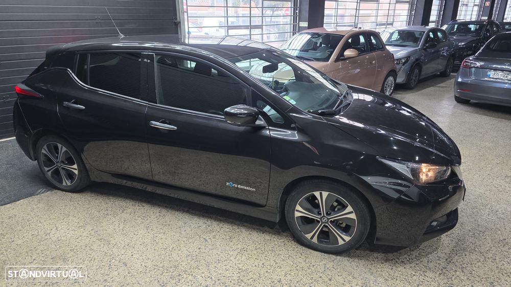 Nissan Leaf N-Connecta - 2
