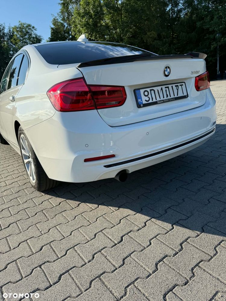 BMW Seria 3 318i Sport Line - 10