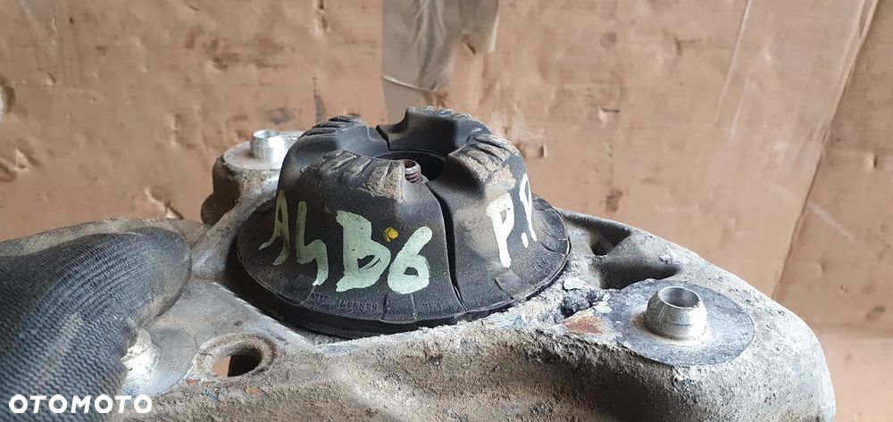 Amortyzator prawy lewy sprężyna przód Audi A4 B6 - 9