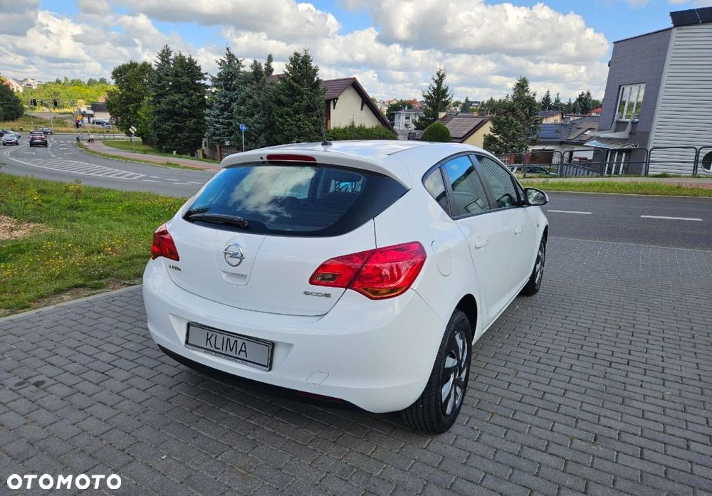 Opel Astra - 6