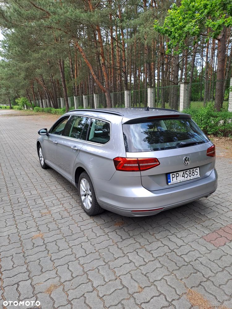 Volkswagen Passat 1.6 TDI (BlueMotion Technology) Comfortline - 5