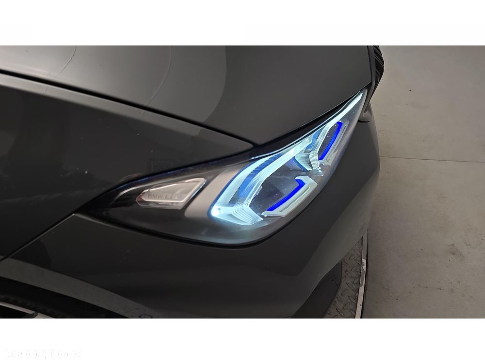 BMW Seria 3 320d xDrive Sport - 26