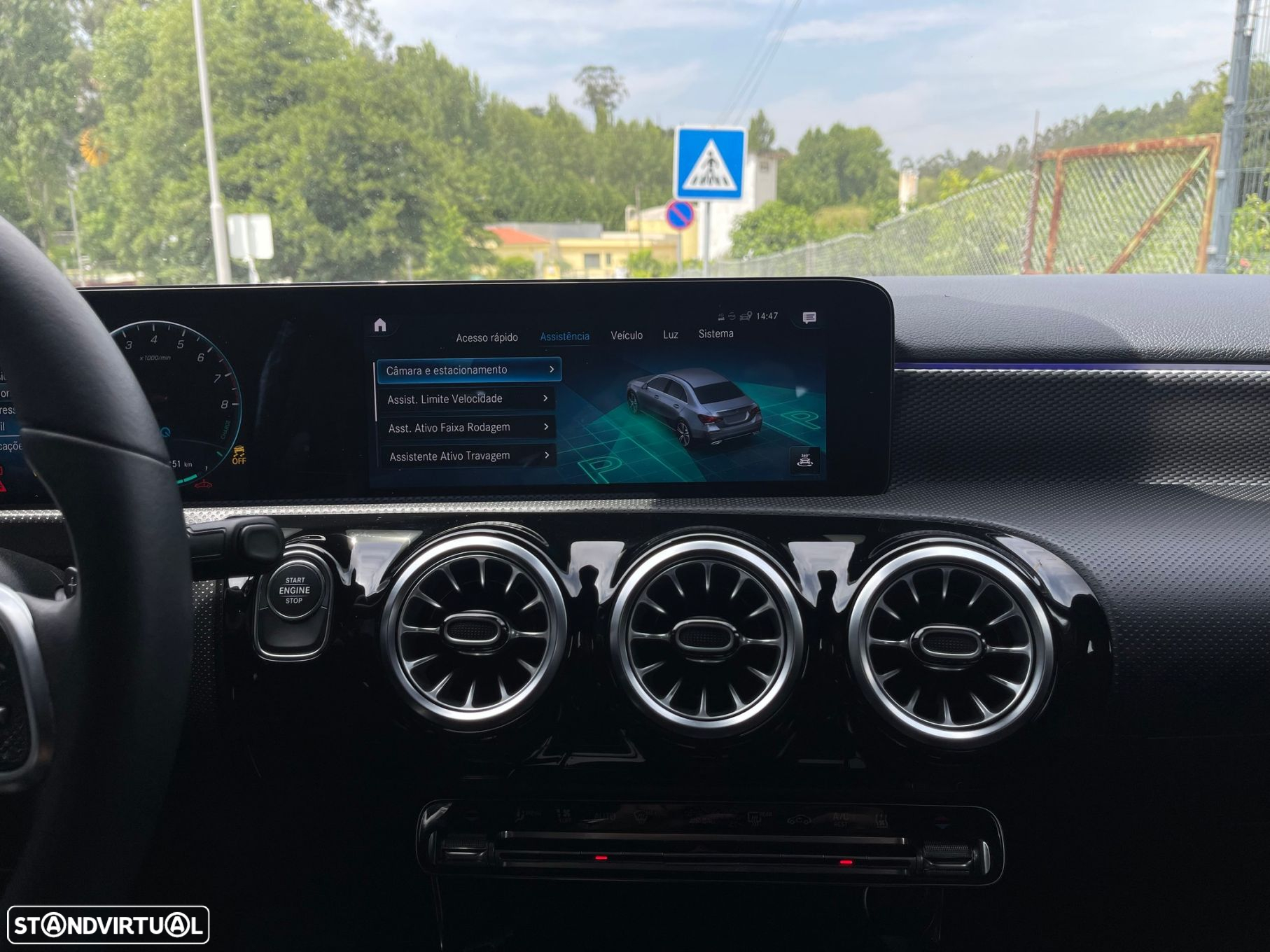 Mercedes-Benz A 250 - 29
