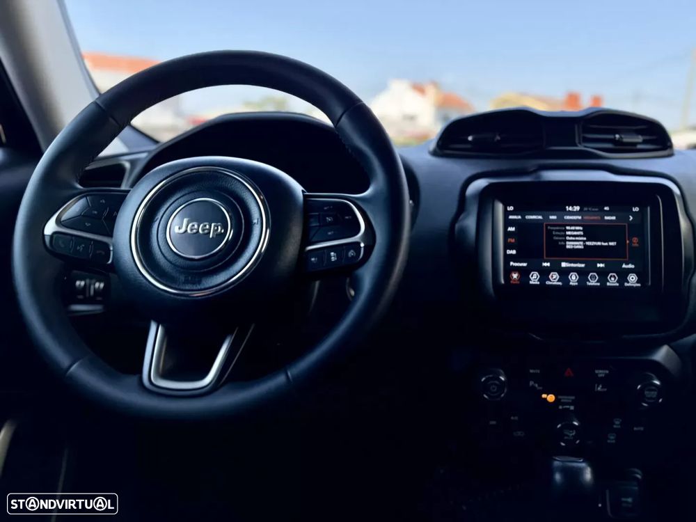 Jeep Renegade 1.3 T Limited DCT - 17