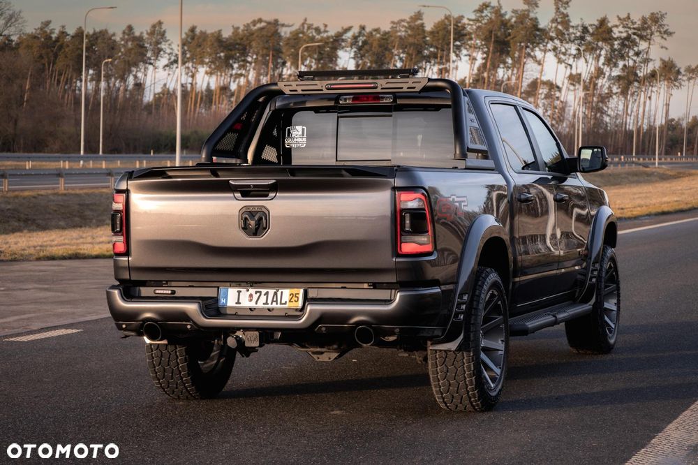 RAM 1500 Crew Cab Sport - 5