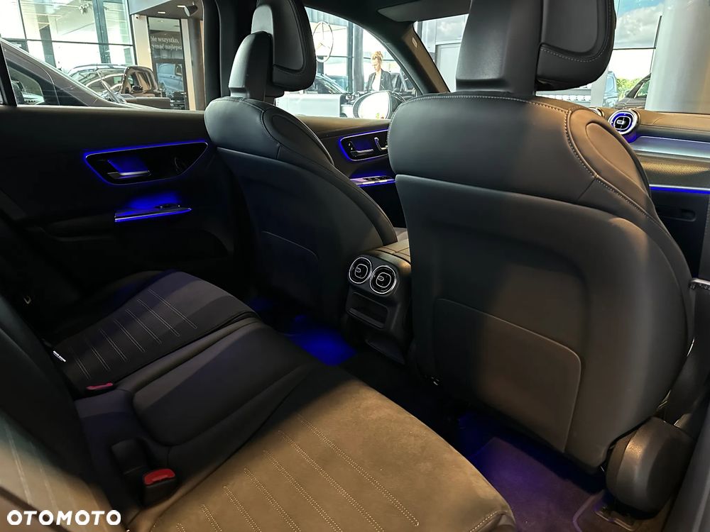 Mercedes-Benz GLC - 14