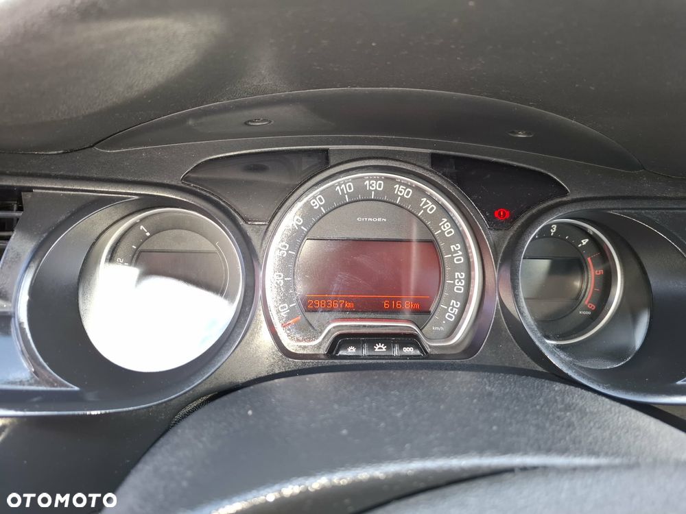 Citroën C5 HDi 140 FAP Confort - 10