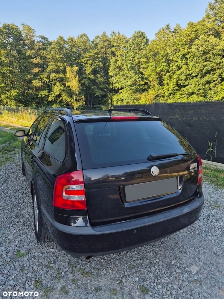 Skoda Octavia 1.6 Ambition - 5