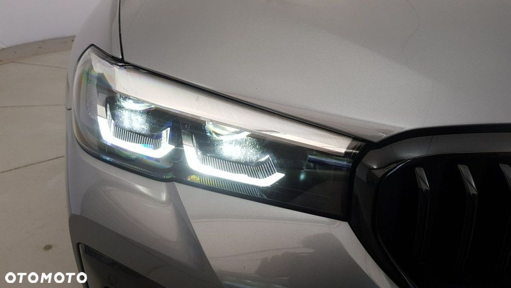 BMW Seria 5 - 11