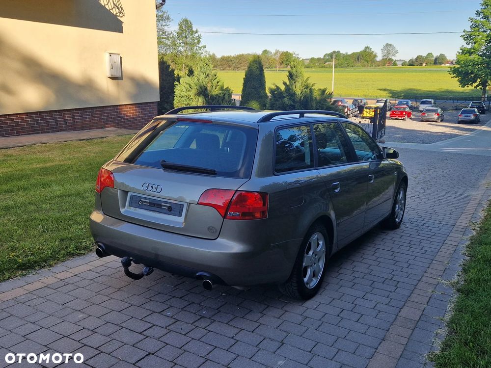 Audi A4 Avant 3.2 FSI quattro tiptronic - 9