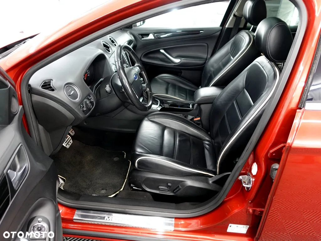 Ford Mondeo - 8