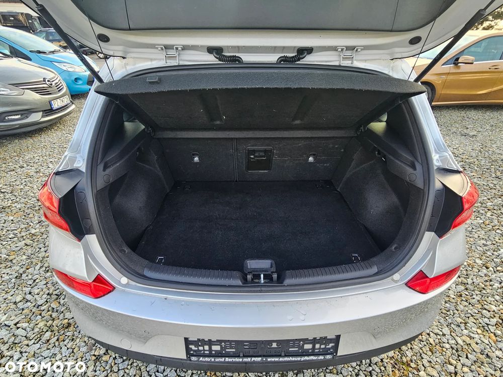 Hyundai i30 1.6 CRDI Intro Edition - 26