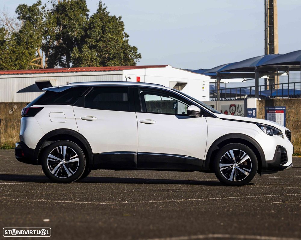 Peugeot 3008 1.5 BlueHDi Allure Pack - 3