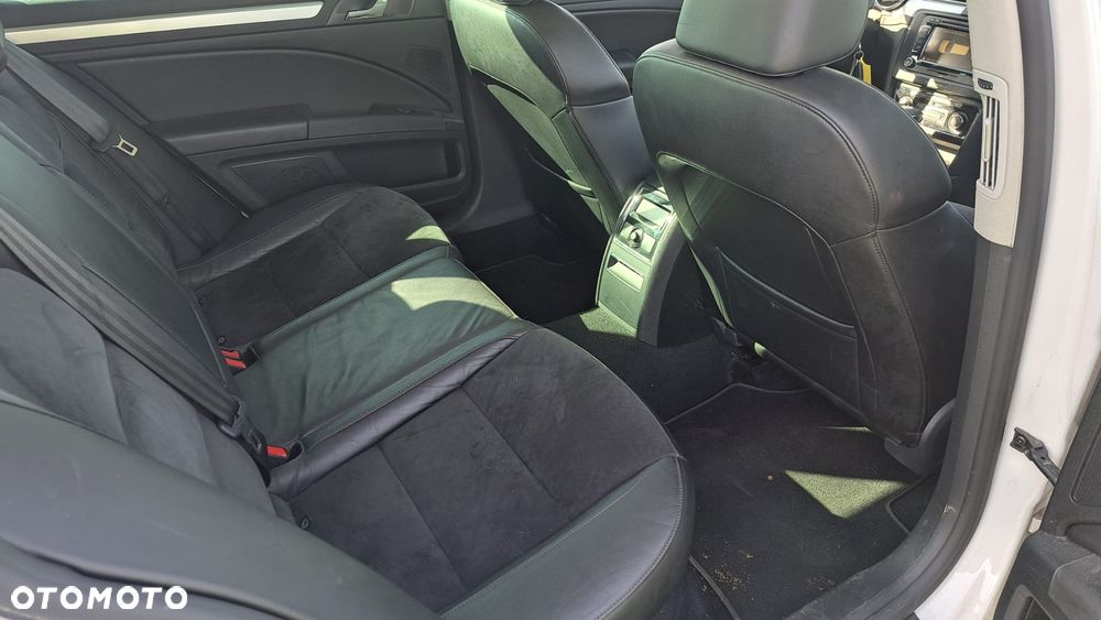 Skoda Superb 2.0 TDI DSG Exclusive - 15