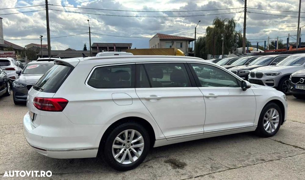 Volkswagen Passat - 10