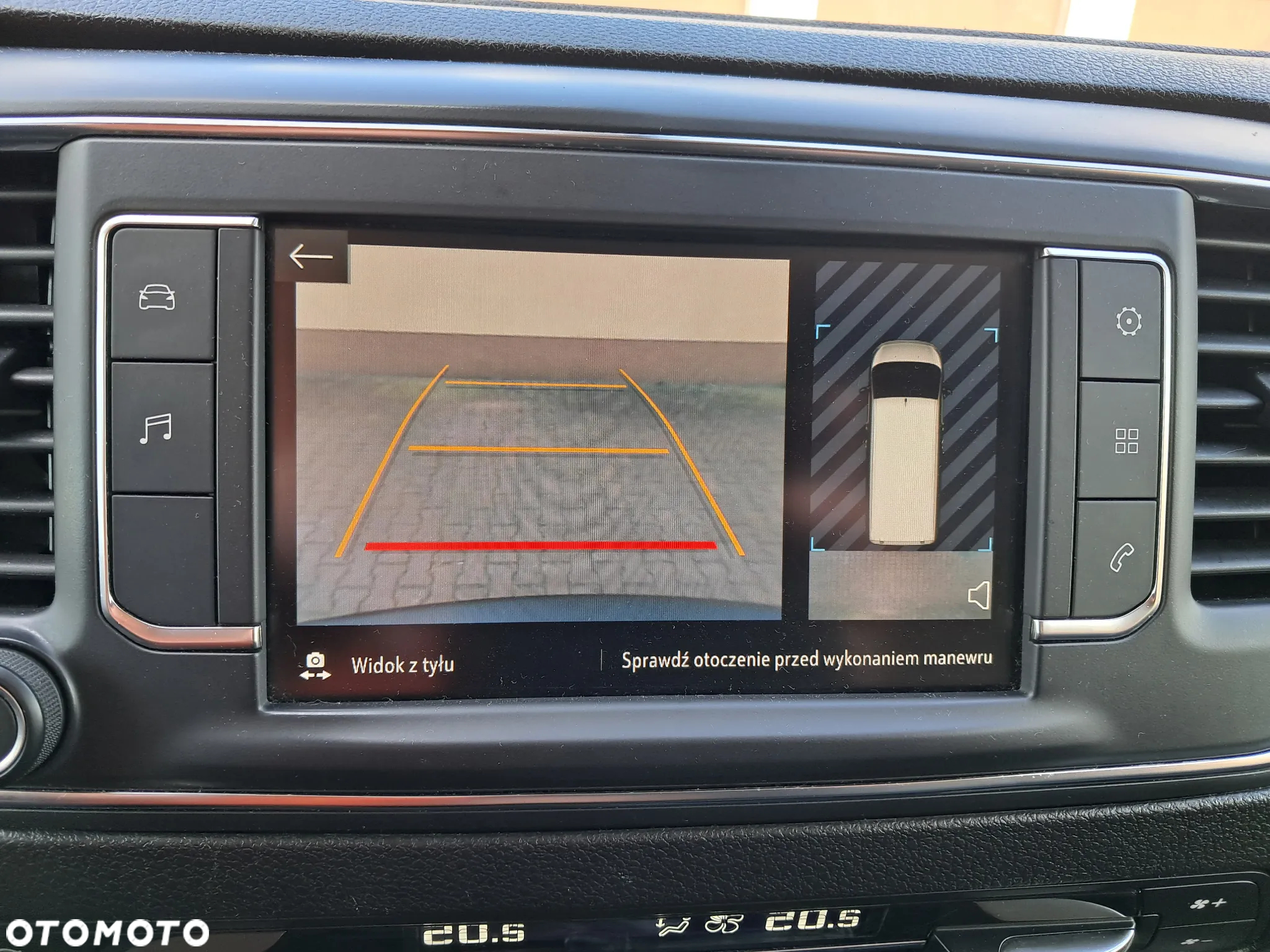 Opel Vivaro - 17