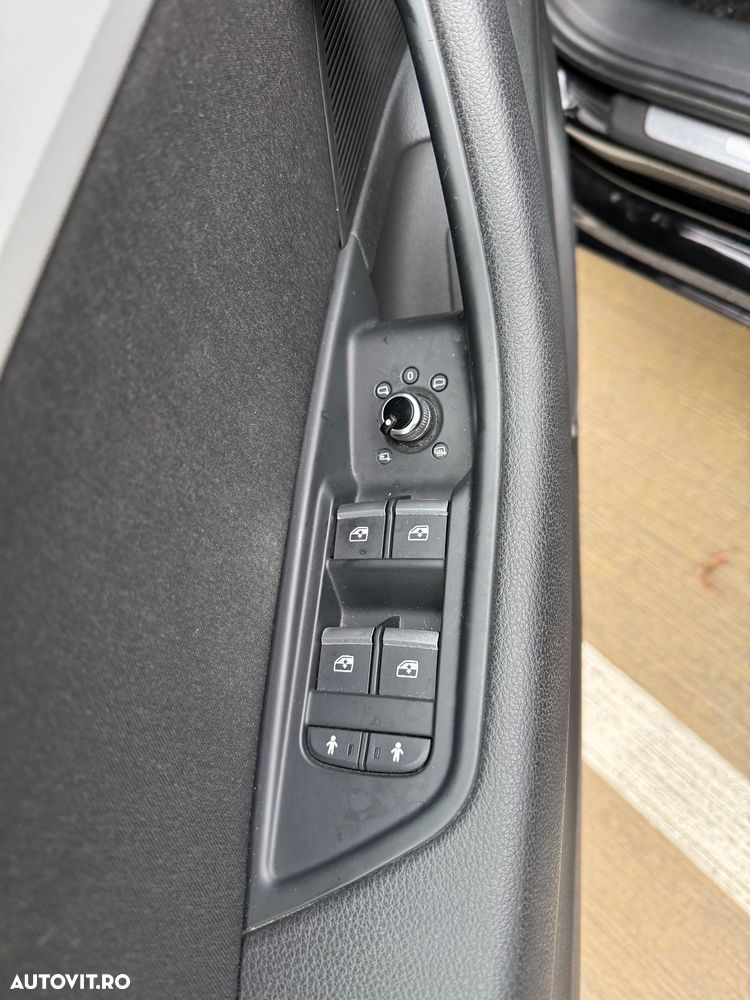 Audi A4 Avant 2.0 TDI Multitronic - 10