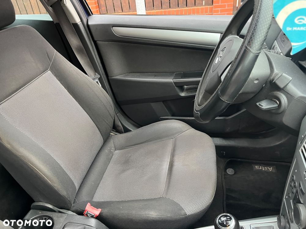 Opel Astra 1.6 - 14