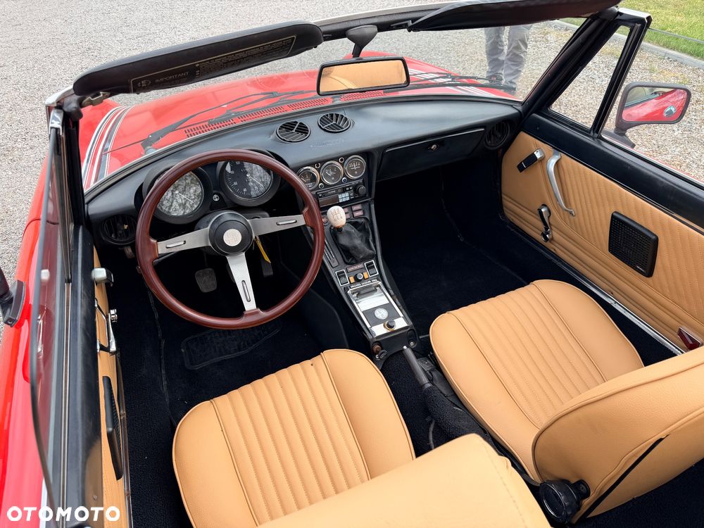 Alfa Romeo Spider 2.0 - 14